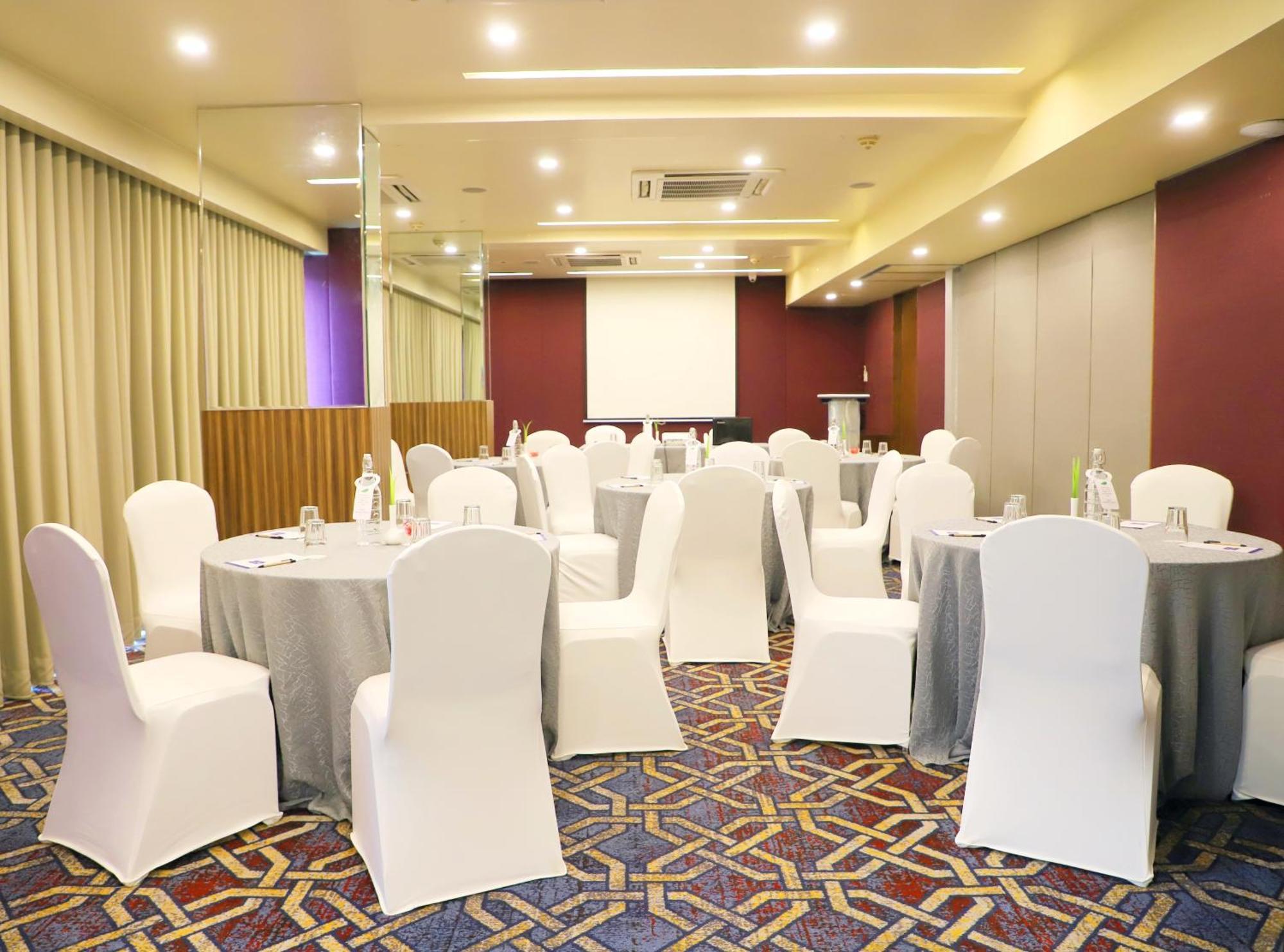 Marasa Sarovar Portico -Rajkot Ngoại thất bức ảnh
